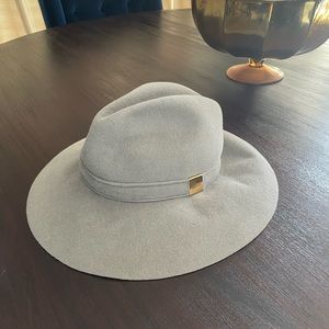 Grey Gucci Rabbit hair Hat
